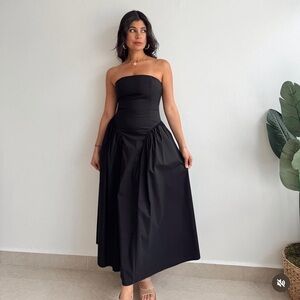 Chic Strapless Black Dress